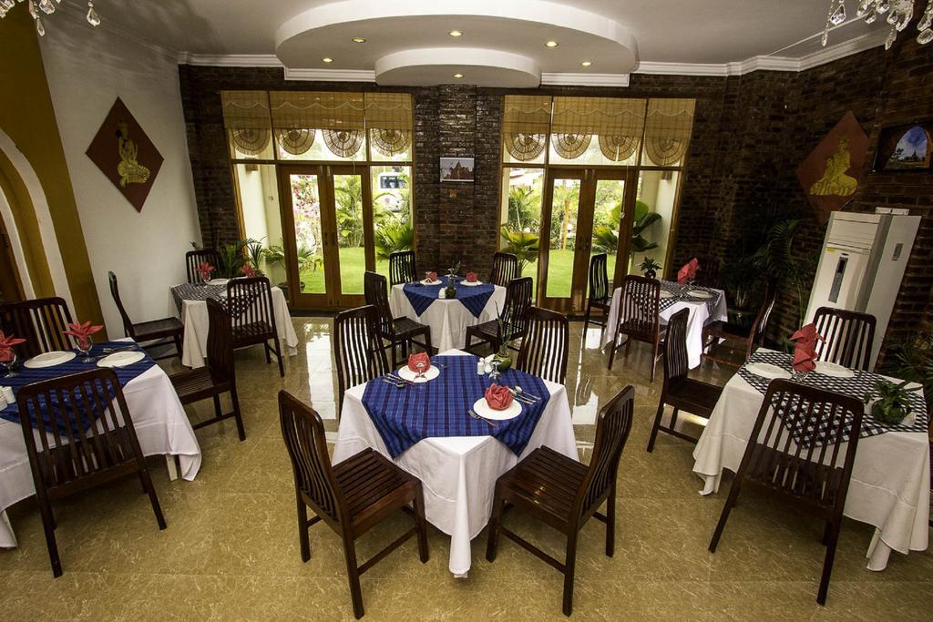 Raza Gyo Hotel Bagan Buitenkant foto