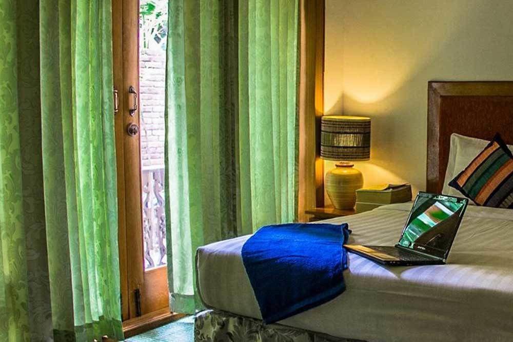 Raza Gyo Hotel Bagan Buitenkant foto